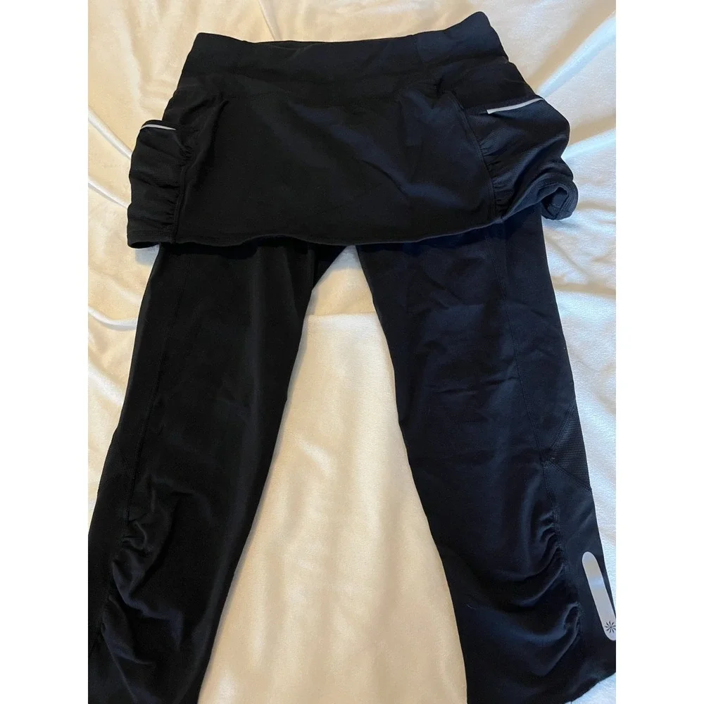 Athleta Elation 2 In 1 Skirt Cropped Leggings Workout Black Size Small